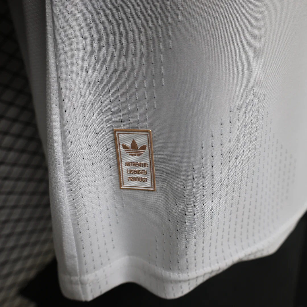 2026/2027 Versión Jugador Real Madrid 125 Aniversario Edición Blanca Camiseta de Fútbol 1:1 Calidad Tailandesa
