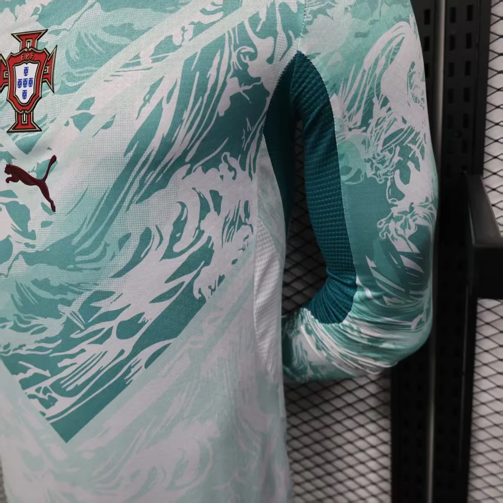 2026 Player Version Manga Larga Camiseta de Fútbol Visitante de Portugal AAA fan-grade