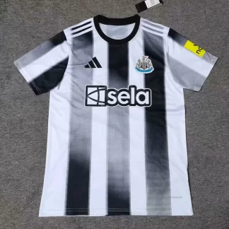 2025/2026 Camiseta de Fútbol Local del Newcastle United Calidad Tailandesa