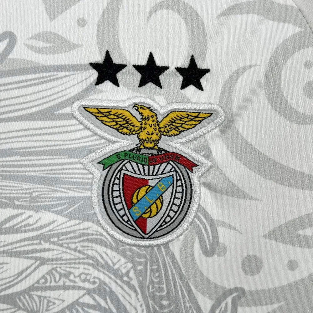 Camiseta de Fútbol Cuarta Visitante 2024/2025 del Benfica Calidad Tailandesa