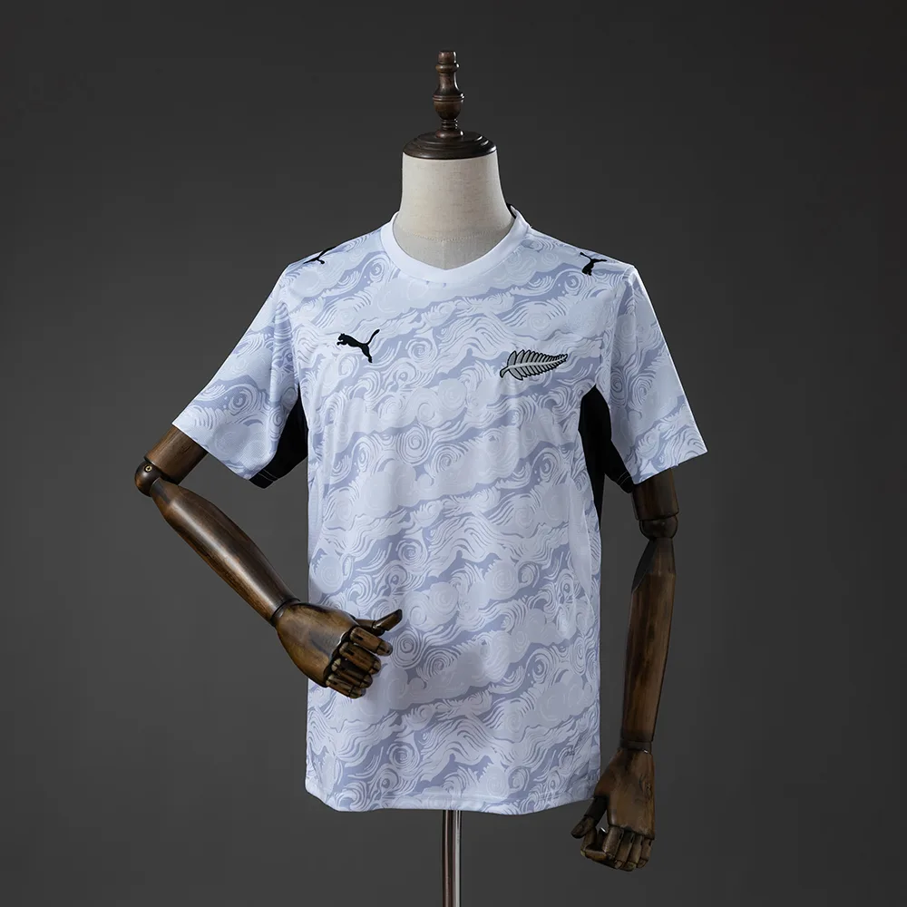 2026 Camiseta de Fútbol de Nueva Zelanda Visitante AAA Grado Fan