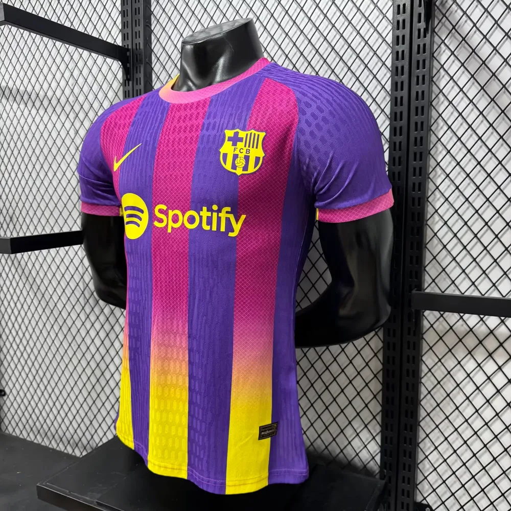 2026/2027 Versión Jugador Barcelona Edición Especial Rojo Púrpura Camiseta de Fútbol 1:1 Calidad Tailandesa