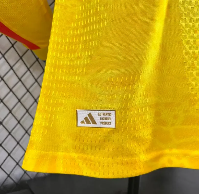 2026 Manga Larga Versión Jugador Camiseta Local Selección de Colombia 1:1 Calidad Thai