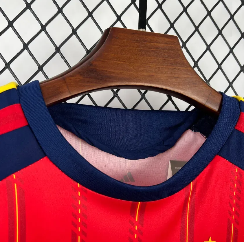 Camiseta de Fútbol Local de España 2026 Calidad Tailandesa Talla Infantil