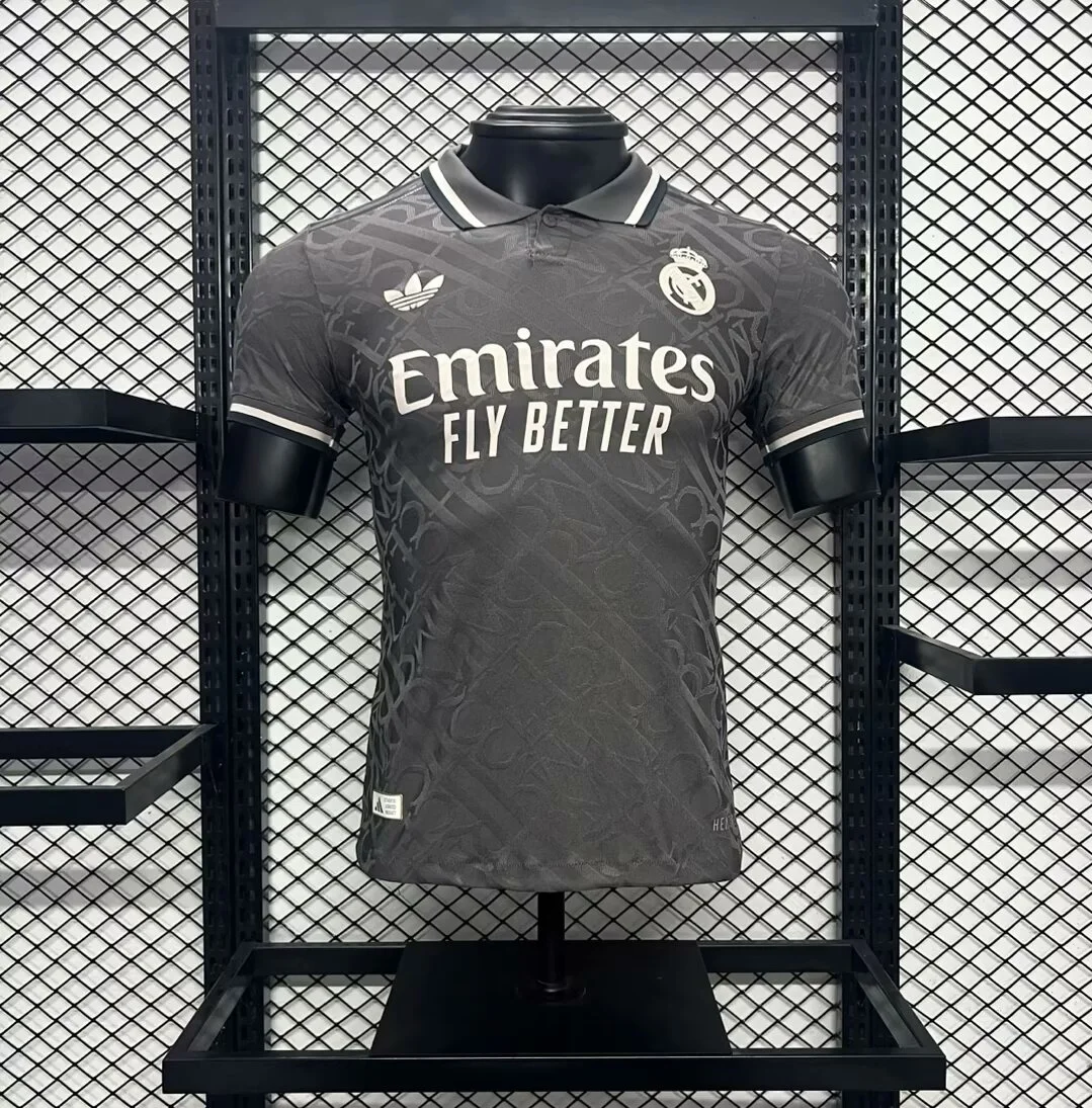 Camiseta de Fútbol de Entrenamiento de Color Real Madrid 2023/2024