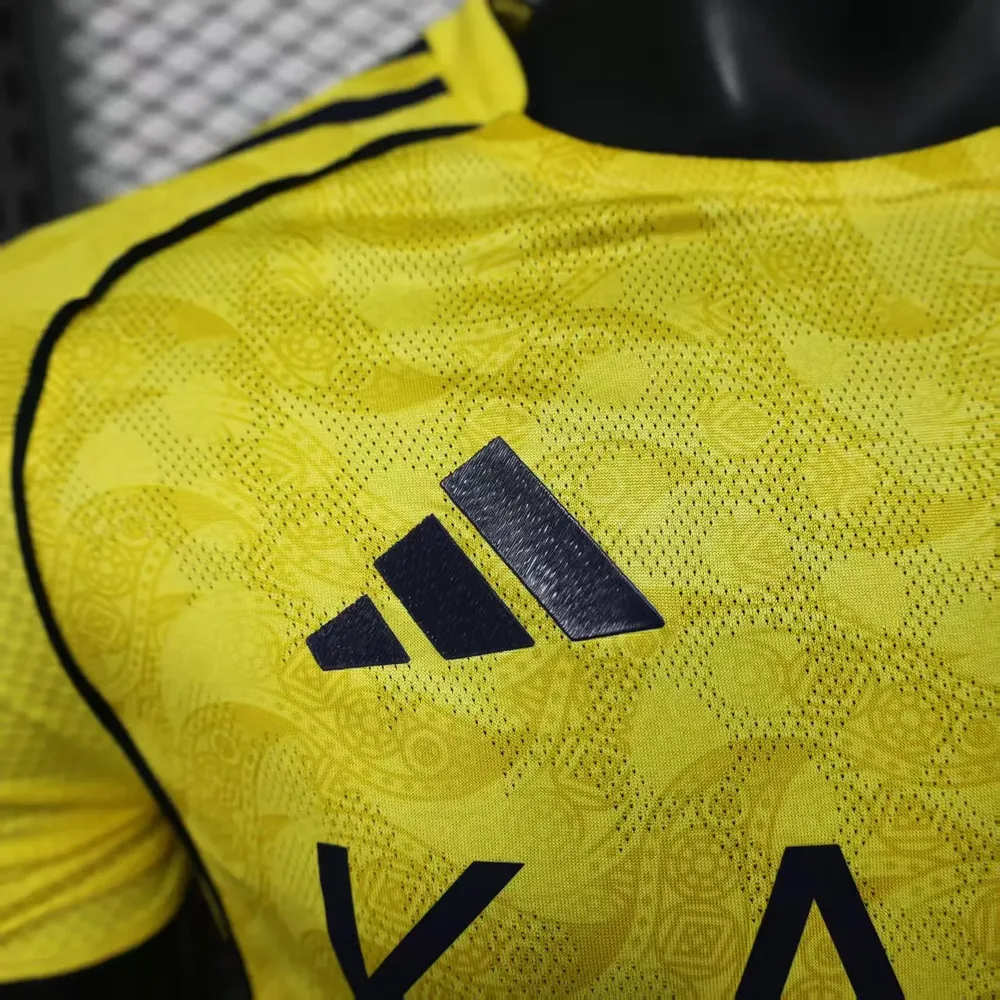2025/2026 Versión Jugador Camiseta de Fútbol Local del Al-Nassr Calidad Tailandesa