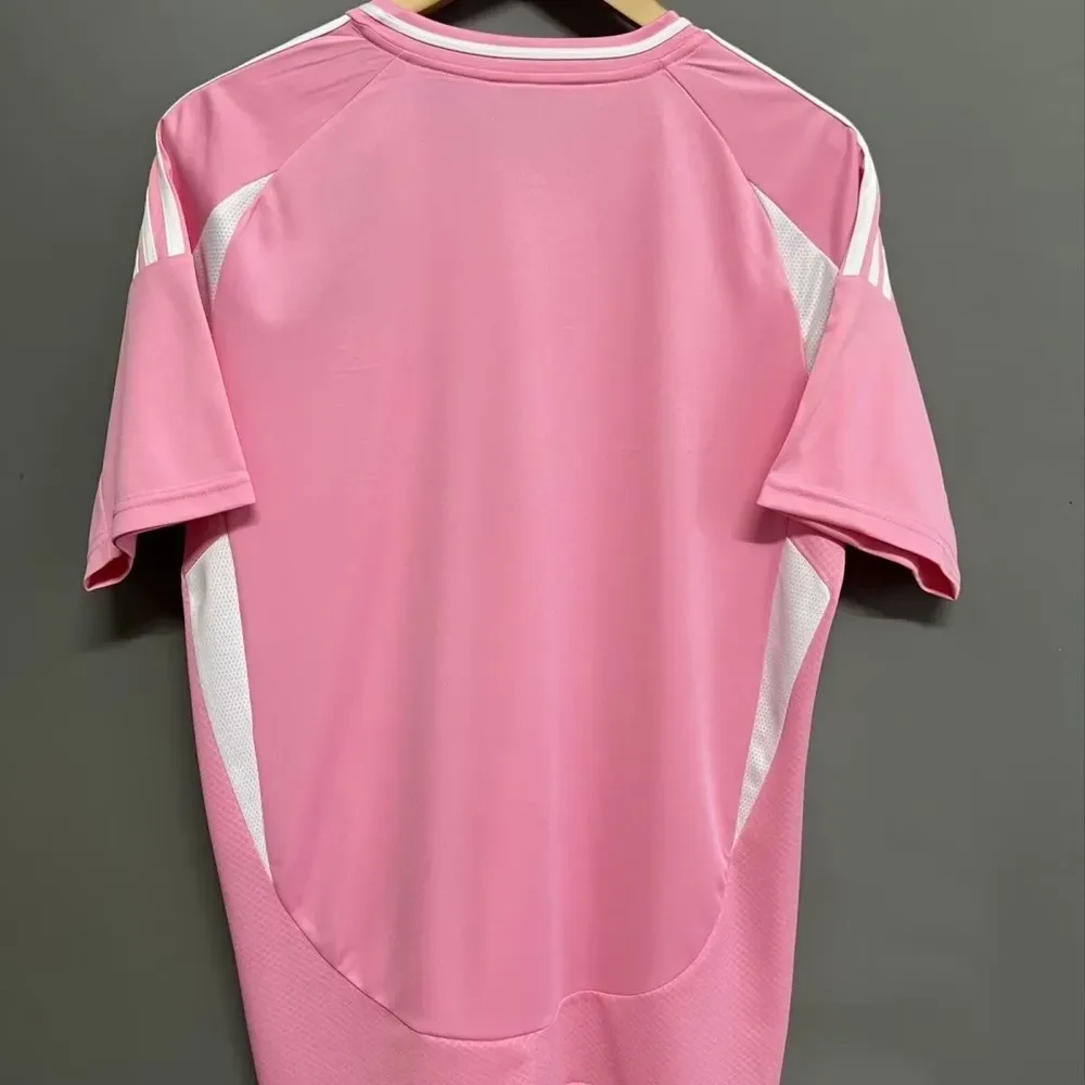 2025/2026 Camiseta de fútbol Argentina Suplente Rosa Calidad Tailandesa