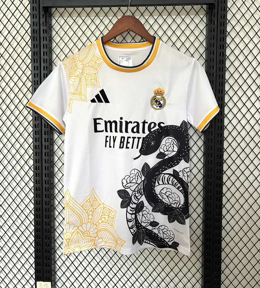 2025/2026 Camiseta de Fútbol Edición Especial Serpiente Real Madrid Calidad Tailandesa