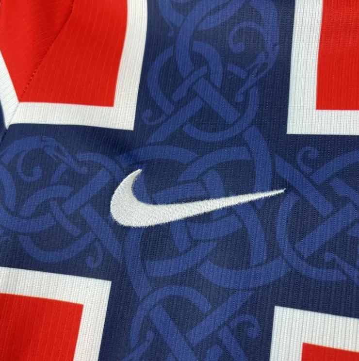 2026 Camiseta de Fútbol de la Selección de Noruega Local AAA Grado Fan