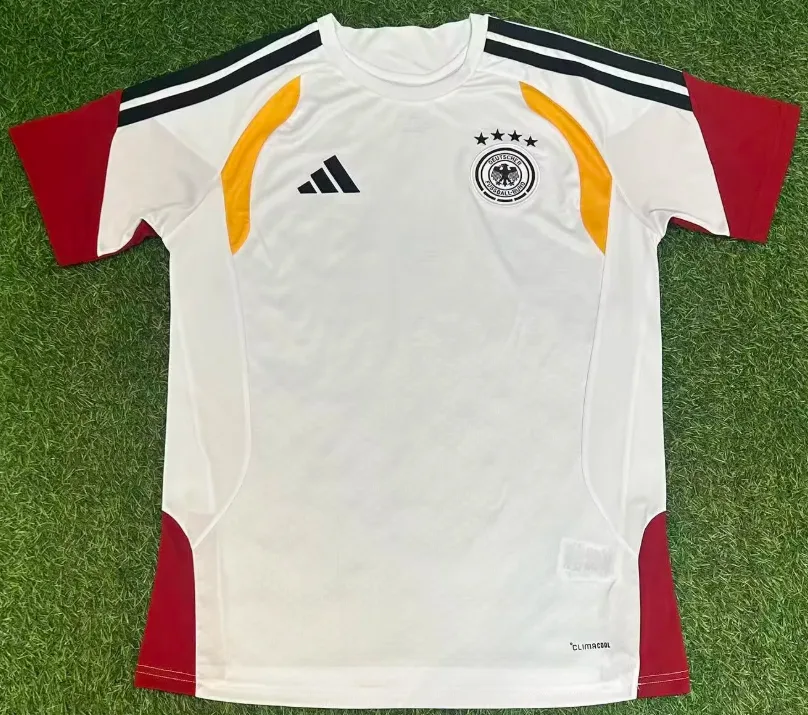 2026/2027 Camiseta de Fútbol Chándal de Entrenamiento Alemania Blanco Calidad Tailandesa