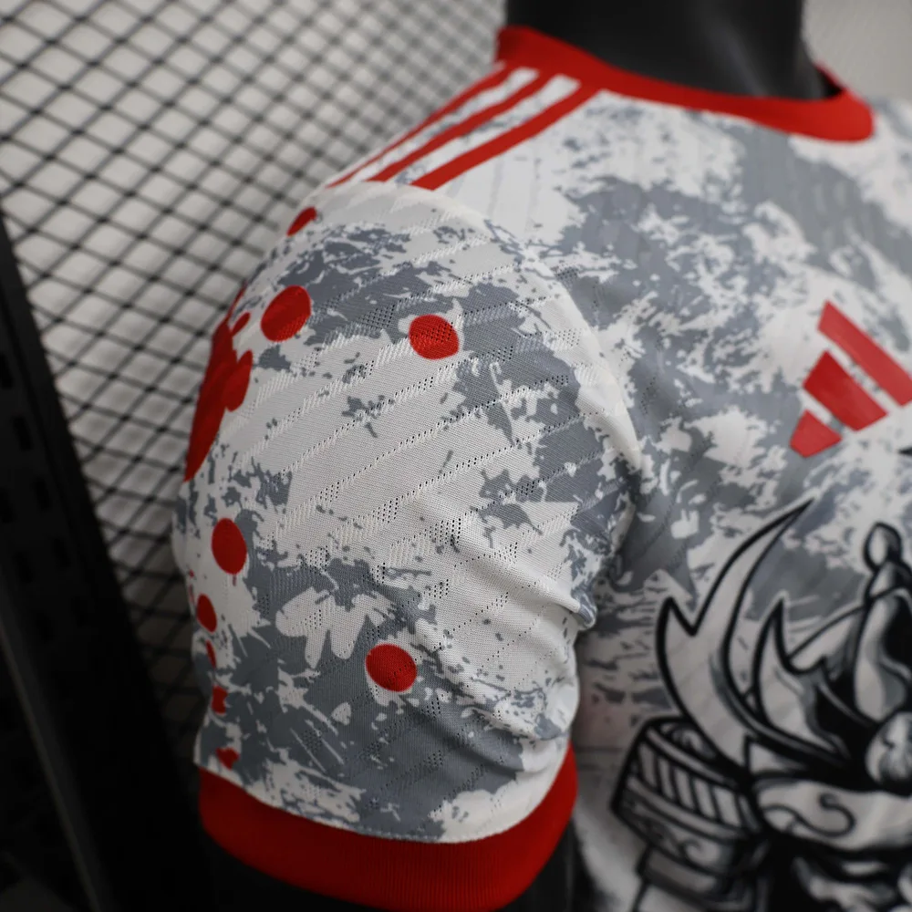 Camiseta de fútbol edición especial gris y rojo jugador Japón 2024 AAA calidad fan