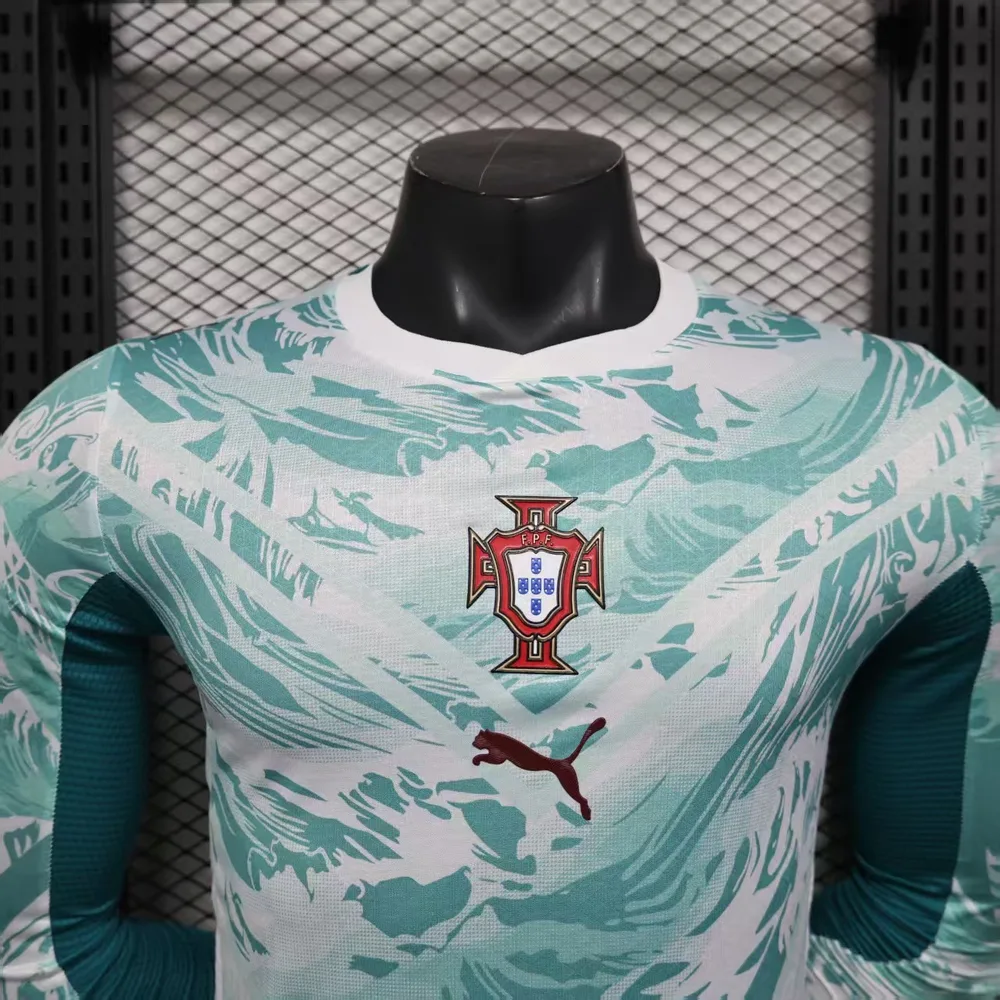 2026 Player Version Manga Larga Camiseta de Fútbol Visitante de Portugal AAA fan-grade