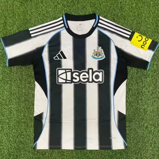 2025/2026 Newcastle United Camiseta de fútbol local 1:1 Calidad tailandesa