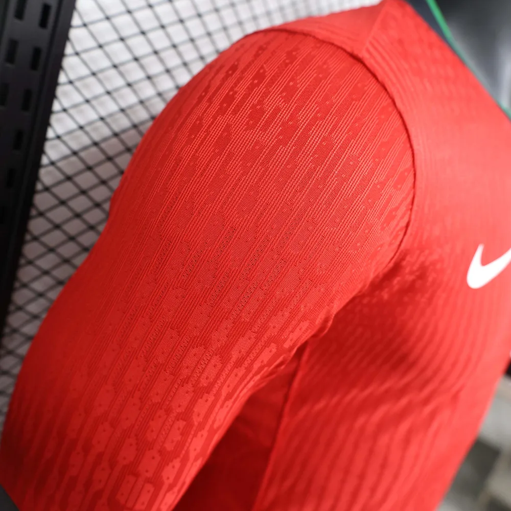 Camiseta de Fútbol Local de Manga Larga Versión Jugador Portugal 2024 Calidad Tailandesa 1:1