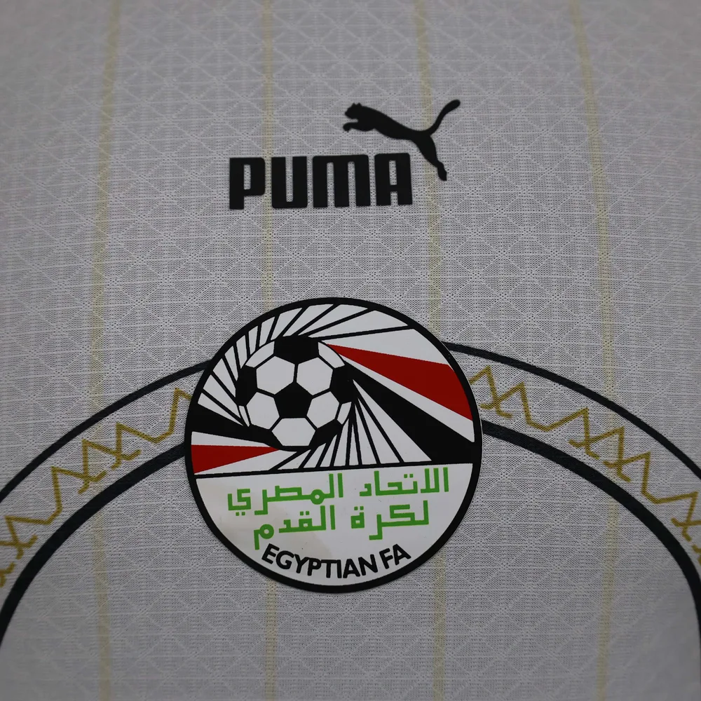 2022/2023 Versión Jugador Egipto Selección Nacional Visitante Camiseta de Fútbol AAA calidad aficionado