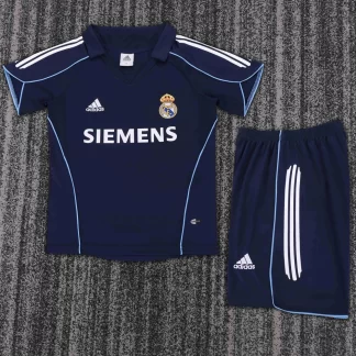 Camiseta de Fútbol Retro Visitante Real Madrid 2005-2006 Calidad Tailandesa Talla Infantil