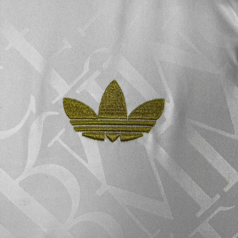 2025/2026 Real Madrid Tercera Camiseta Visitante Fútbol Calidad Tailandesa