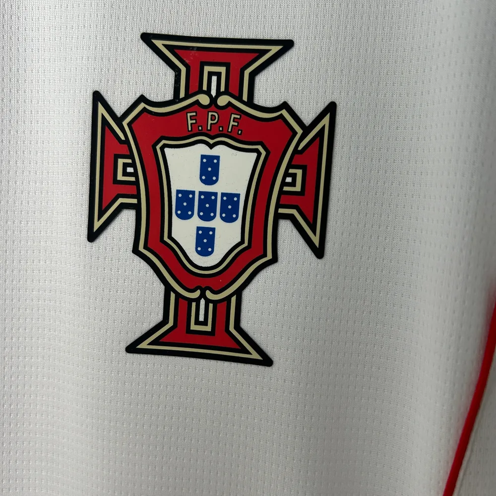 Camiseta de Entrenamiento de Portugal 2025/2026 Blanca Fútbol Calidad Tailandesa