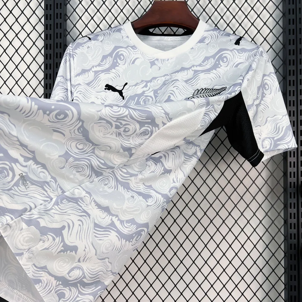 2026 Camiseta de Fútbol de Nueva Zelanda Visitante AAA Grado Fan