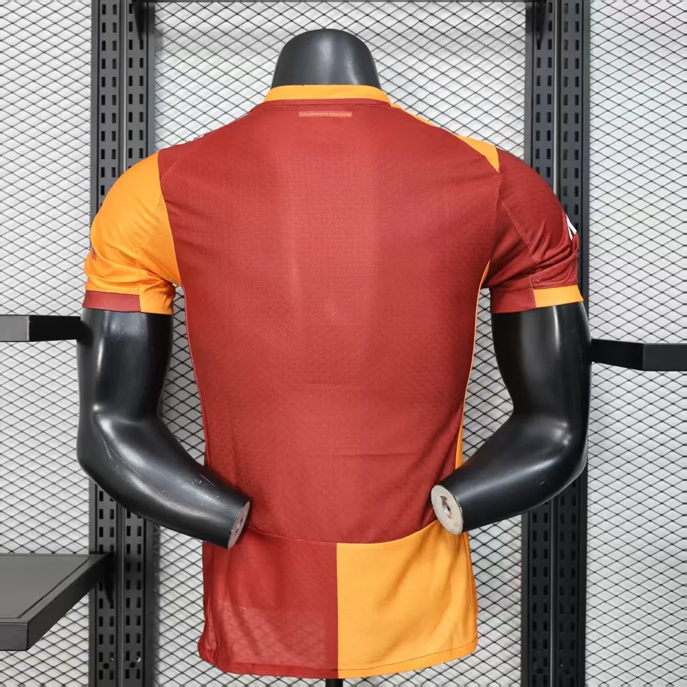 2025/2026 Versión Jugador Galatasaray Local Camiseta de Fútbol Calidad Tailandesa