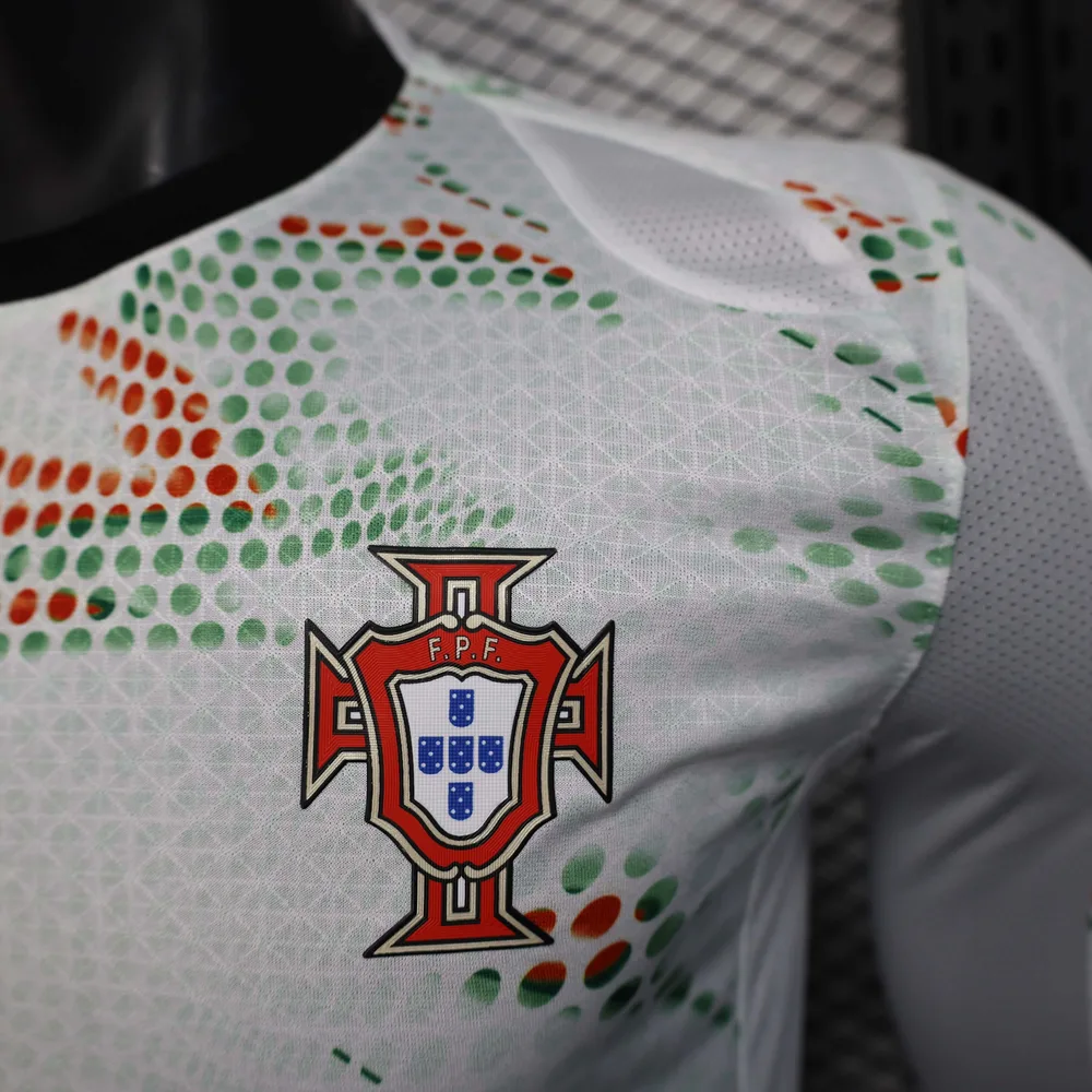 Camiseta de Fútbol Visitante de Portugal de Manga Larga Versión Jugador 2025 AAA calidad aficionado