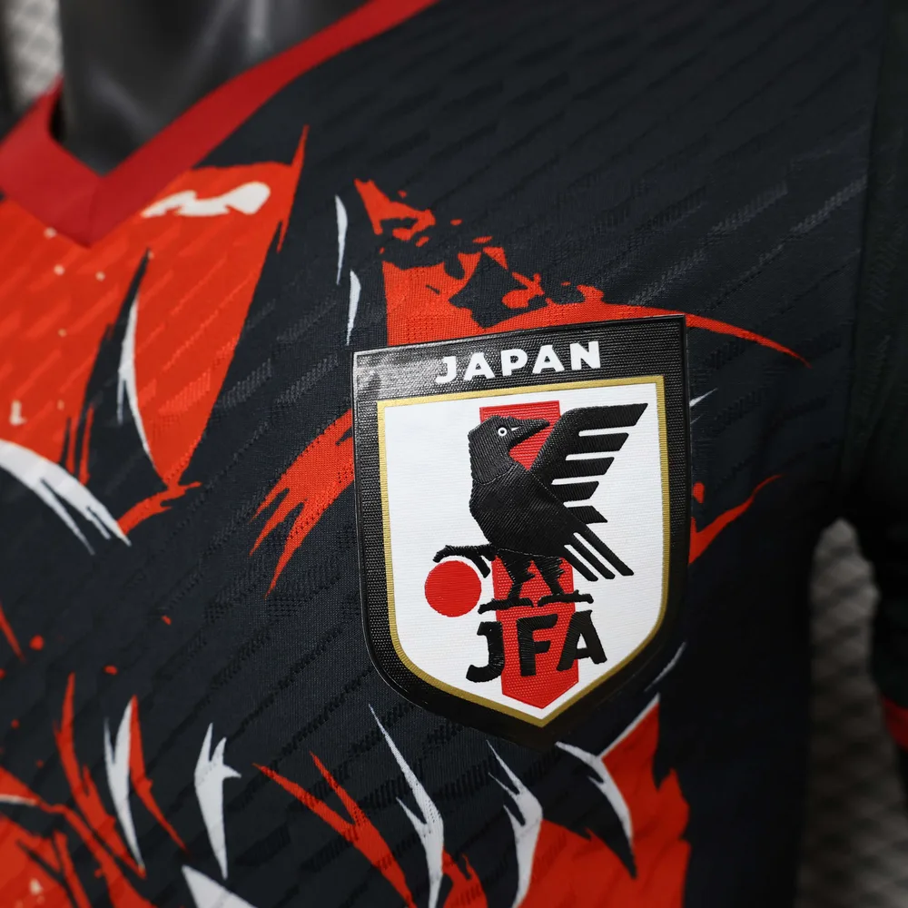 Camiseta de fútbol edición especial Saiyans rojo jugador Japón 2024 AAA calidad fan