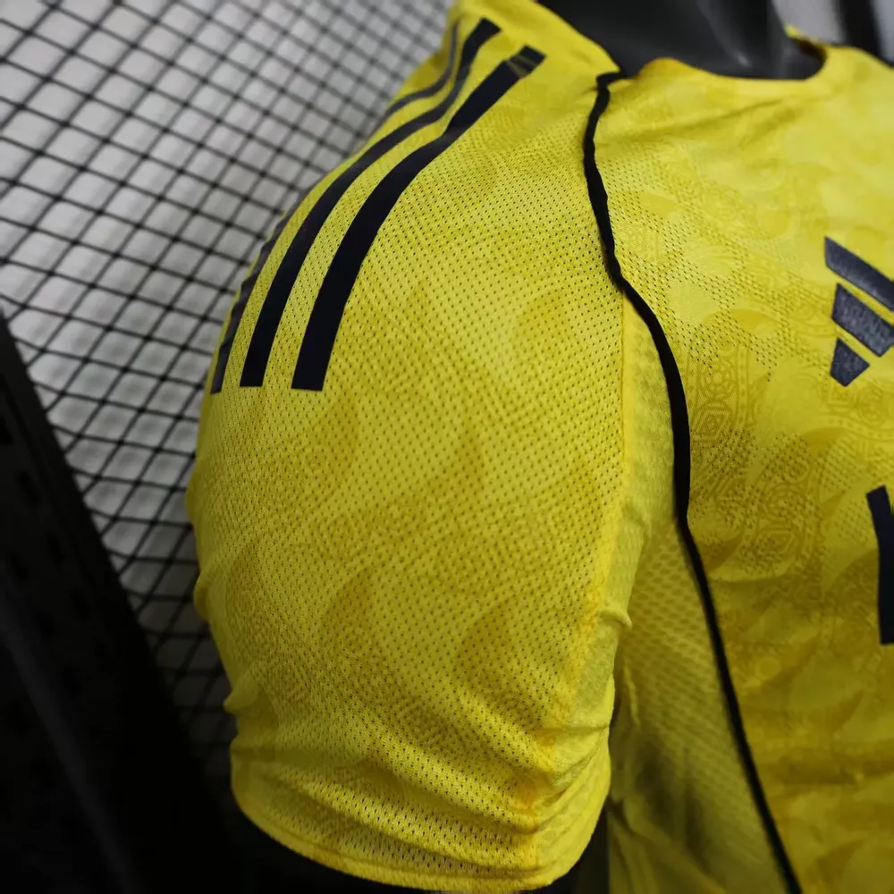 2025/2026 Versión Jugador Camiseta de Fútbol Local del Al-Nassr Calidad Tailandesa