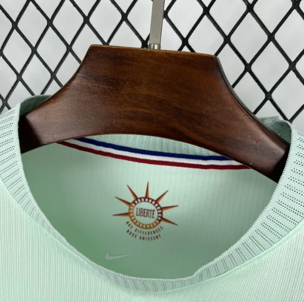2026 Camiseta Visitante de Francia AAA calidad fan