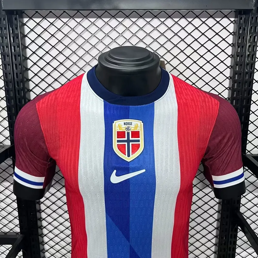 2024-2025 Versión Jugador Jersey Local Noruega Calidad Tailandesa