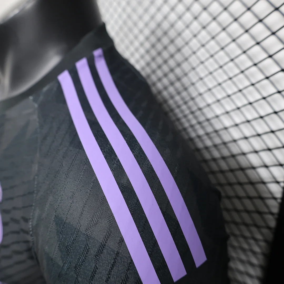 Camiseta Edición Especial Real Madrid Versión Jugador 2024/2025