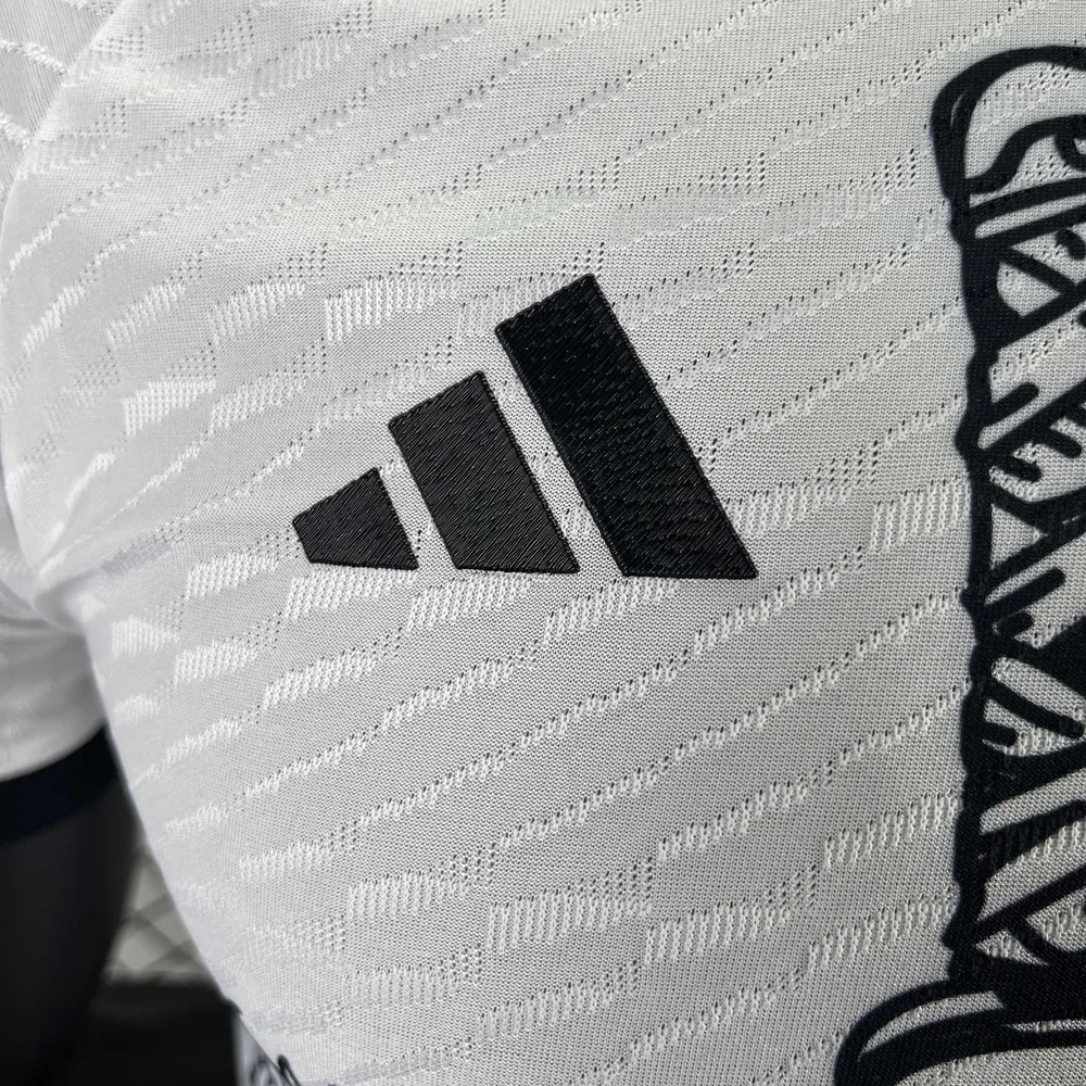 2025/2026 Versión Jugador Japón Edición Especial Camiseta de Fútbol Calidad Tailandesa