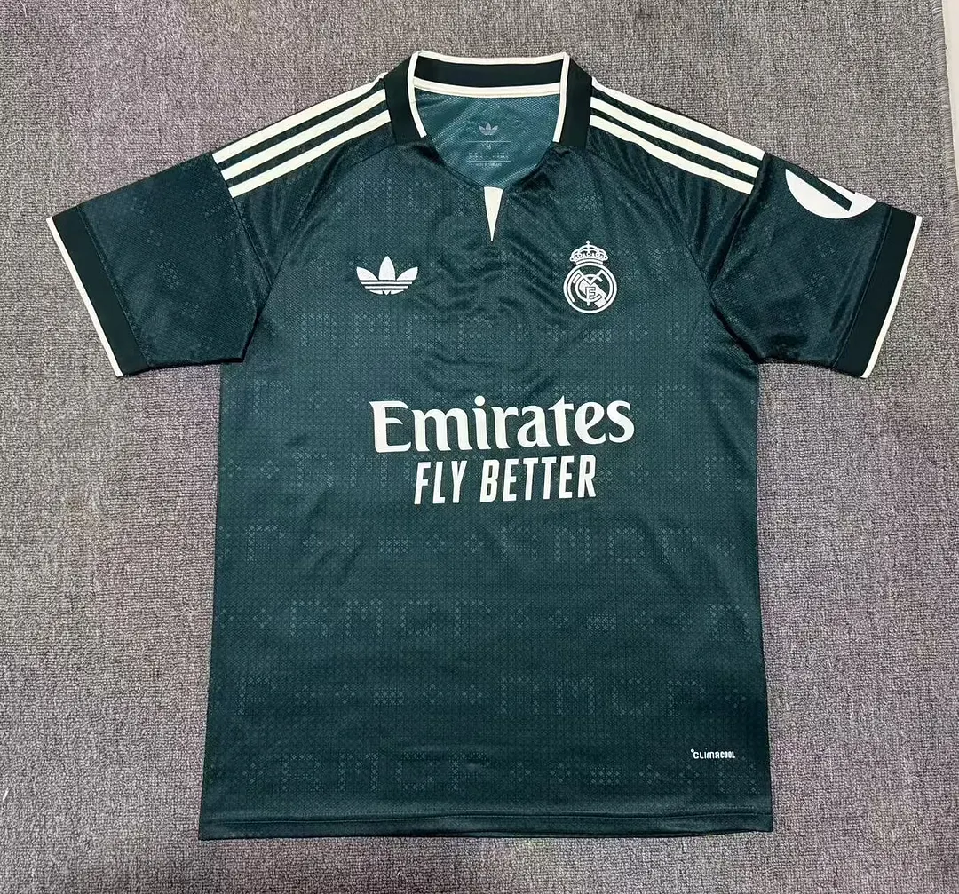 Camiseta de fútbol de Real Madrid 2026/2027 Visitante 1:1 Calidad Tailandesa