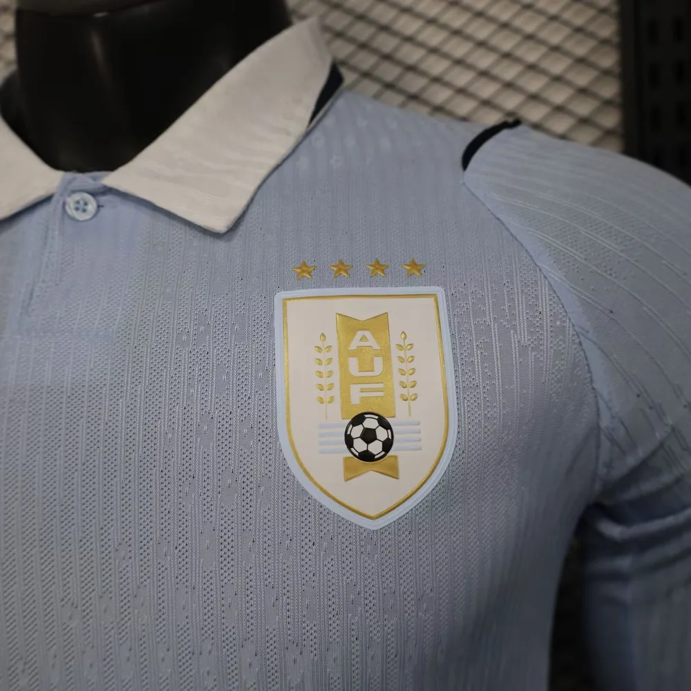 Camiseta de Fútbol de Manga Larga Versión Jugador 2026 de Uruguay Local AAA calidad para aficionados