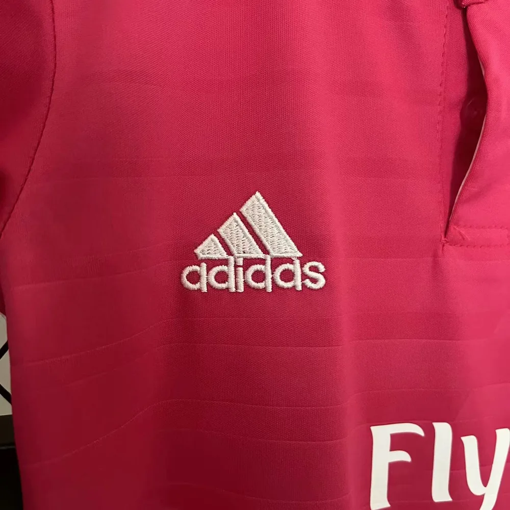 Camiseta de Fútbol Retro Real Madrid Visitante 2014/2015 Calidad Tailandesa Talla Infantil