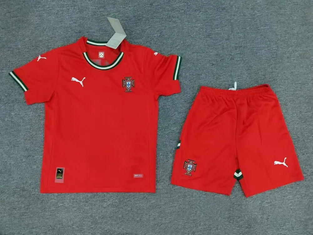 2025/2026 Portugal Local Camiseta de fútbol Calidad tailandesa Talla infantil