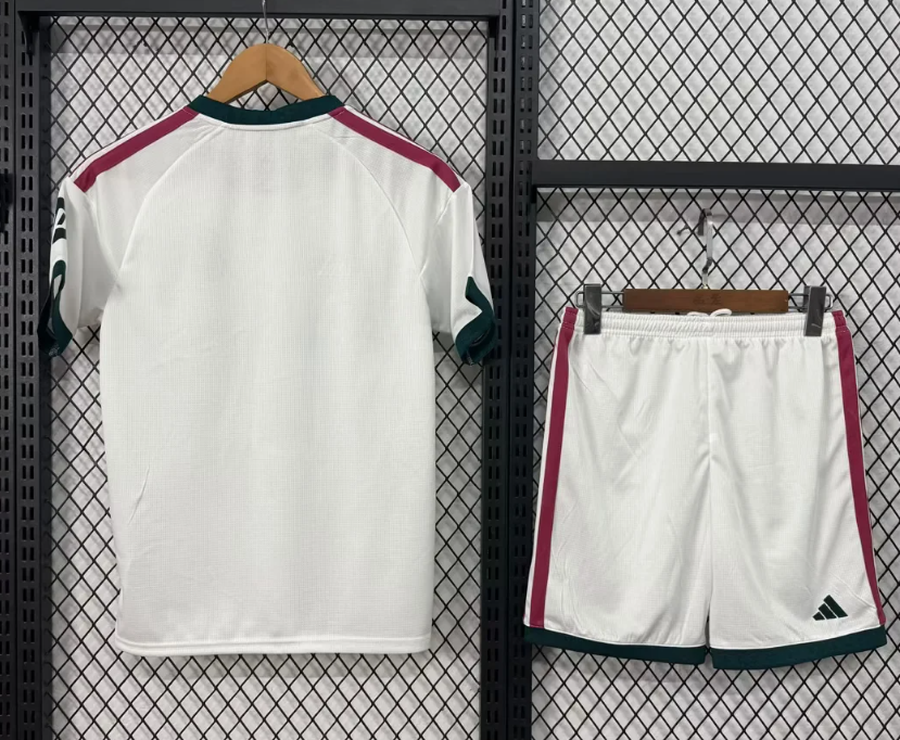 2026/2027 Real Madrid Camiseta de Fútbol Local 1:1 Calidad Tailandesa Talla Infantil