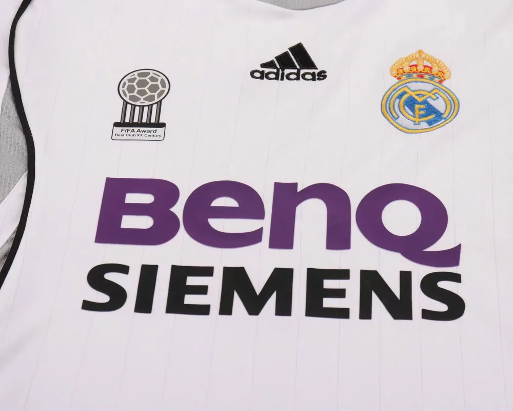 Camiseta de Fútbol Local Retro de Real Madrid 2006-2007 Calidad Tailandesa Talla Infantil