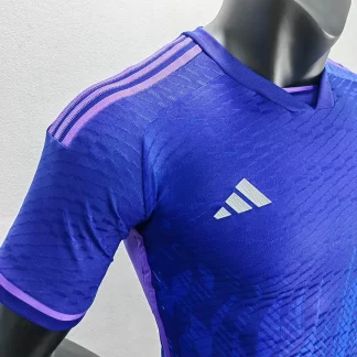 Versión de jugador de la camiseta visitante de la Selección de Argentina para la Copa Mundial de la FIFA 2022 AAA calidad fan