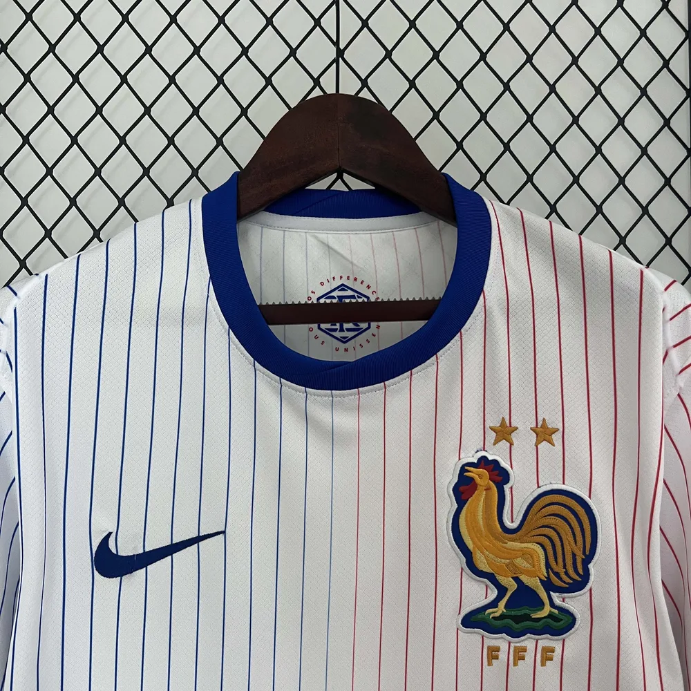 Camiseta de Fútbol 2024 de Francia Visitante AAA calidad aficionado