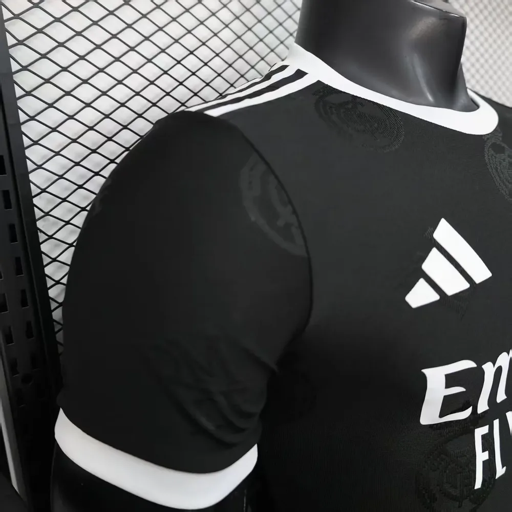 2025/2026 Versión Jugador Camiseta de Fútbol Edición Especial 48 del Real Madrid Calidad Tailandesa