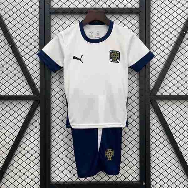 Equipacion Portugal Entrenamiento Conjunto Niño 2025 2026 Blanco