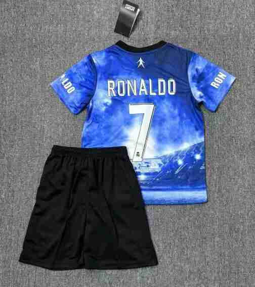 Cristiano Ronaldo NO.7 Equipacion Real Madrid Conjunto Niños Especial 2025 2026