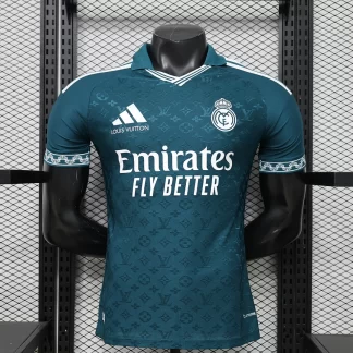 Camiseta de fútbol de Real Madrid 2026/2027 Edición Especial 05 Versión Jugador 1:1 Calidad Tailandesa