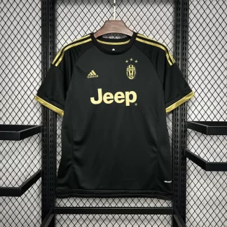 Camiseta de fútbol tercera visitante retro de la Juventus 2015/2016 calidad tailandesa
