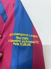 2005/2006 Retro Manga Larga Barcelona Local Camiseta de Fútbol UEFA Champions League Calidad Tailandesa
