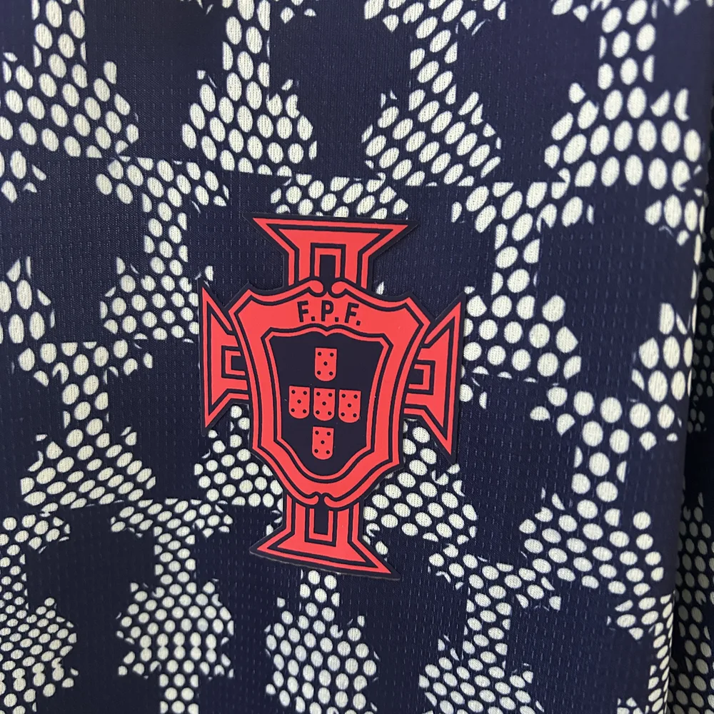 2025 Portugal Camiseta de Entrenamiento Verde AAA Grado Fan