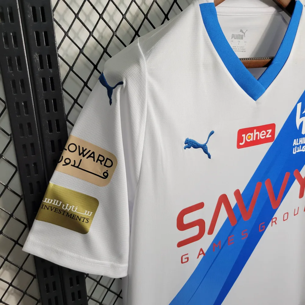 Camiseta de fútbol de visitante del Al-Hilal Saudi 2023/2024