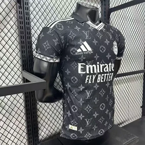 2026/2027 Versión Jugador Camiseta de Fútbol Edición Especial 07 Real Madrid 1:1 Calidad Tailandesa