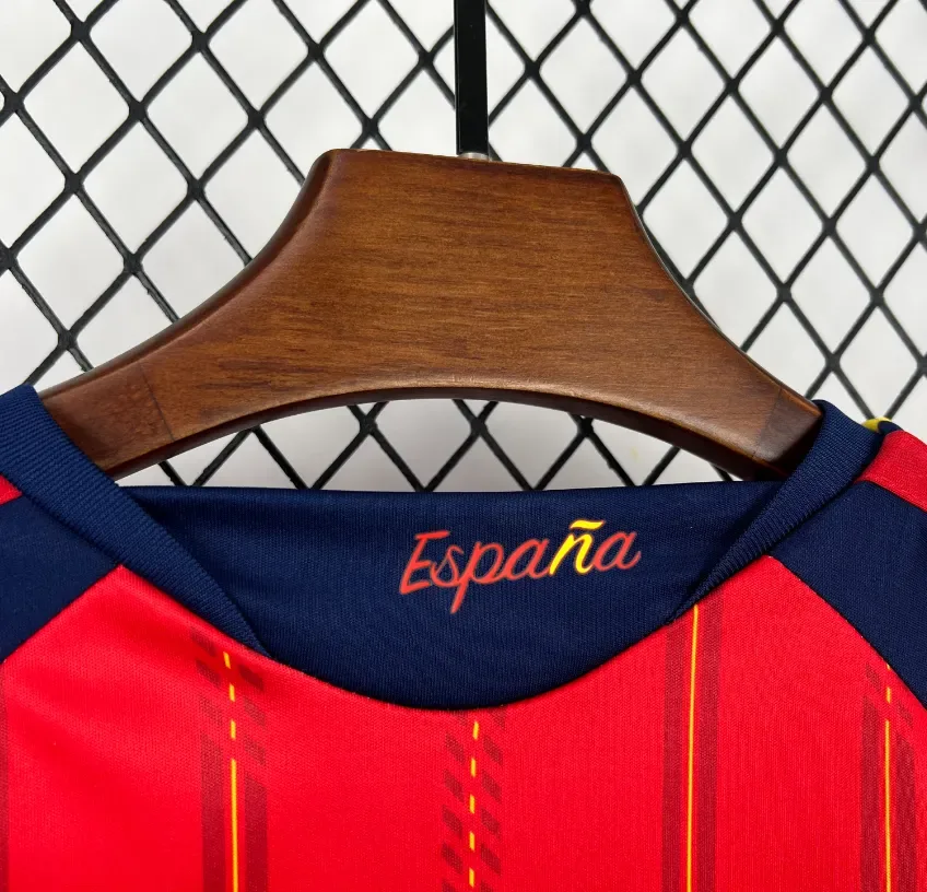 Camiseta de Fútbol Local de España 2026 Calidad Tailandesa Talla Infantil