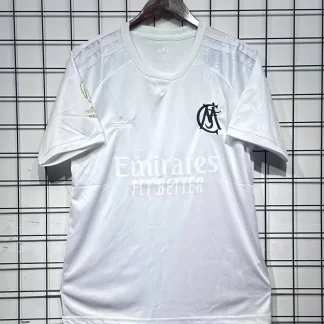 Camiseta de fútbol blanca de Real Madrid 2026/2027 Edición 125 Aniversario 1:1 Calidad Tailandesa